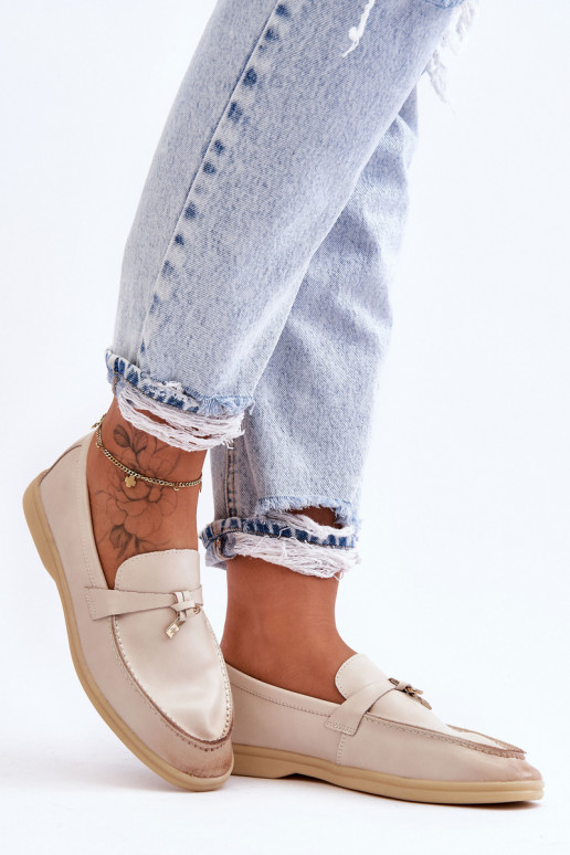 Klasický model dámskych mokasín béžovej farby Cortez Klasický model dámskych mokasín béžovej farby Cortez