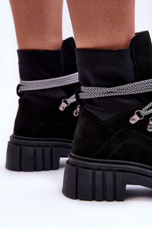 Semišové čižmy so šnúrkami v čiernej farbe Acorn