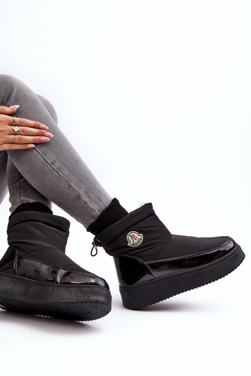 Snehule na platforme v čiernej farbe Gattea Snehule na platforme v čiernej farbe Gattea