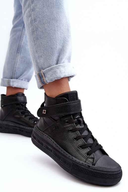 Voľnočasová obuv zateplená platformou Big Star čiernej farby MM274008