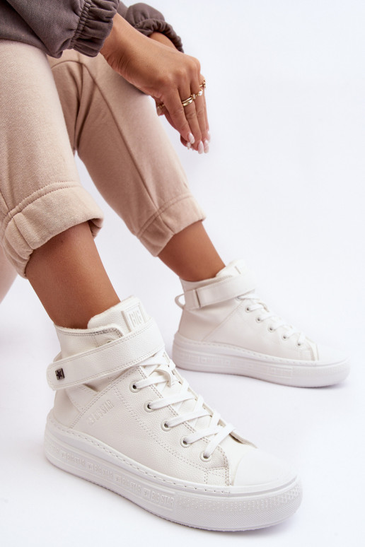 Zateplené voľnočasové topánky s platformou Big Star bielej farby MM274006