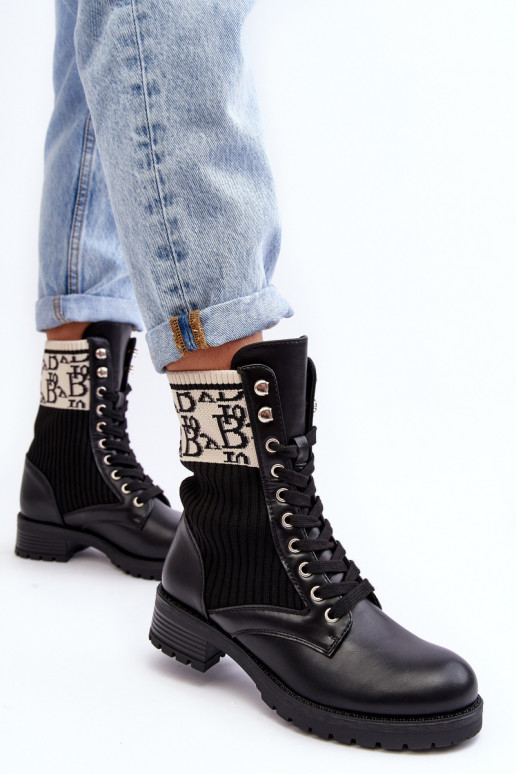 čižmy s ponožkovou podrážkou v čiernej farbe Hakina čižmy s ponožkovou podrážkou v čiernej farbe Hakina