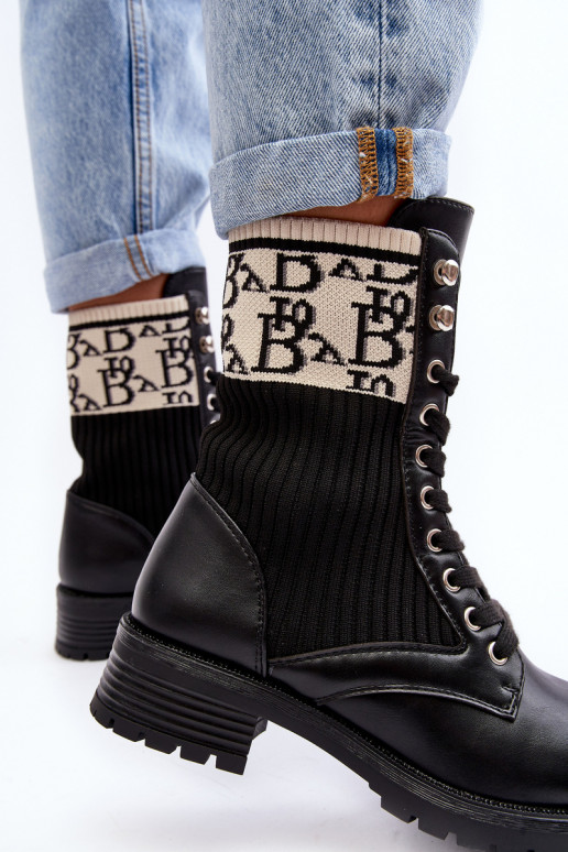 čižmy s ponožkovou podrážkou v čiernej farbe Hakina čižmy s ponožkovou podrážkou v čiernej farbe Hakina