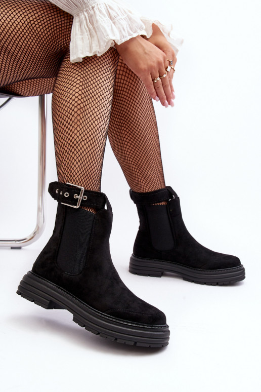 štýlové čižmy vyrobené zo semišu s módnou masívnou podrážkou v čiernej farbe Ozaro štýlové čižmy vyrobené zo semišu s módnou masívnou podrážkou v čiernej farbe Ozaro