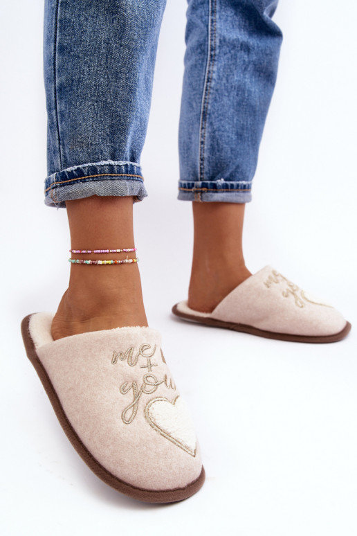 Klasický model Papuče Teplá béžová farba Mabira odolného modelu