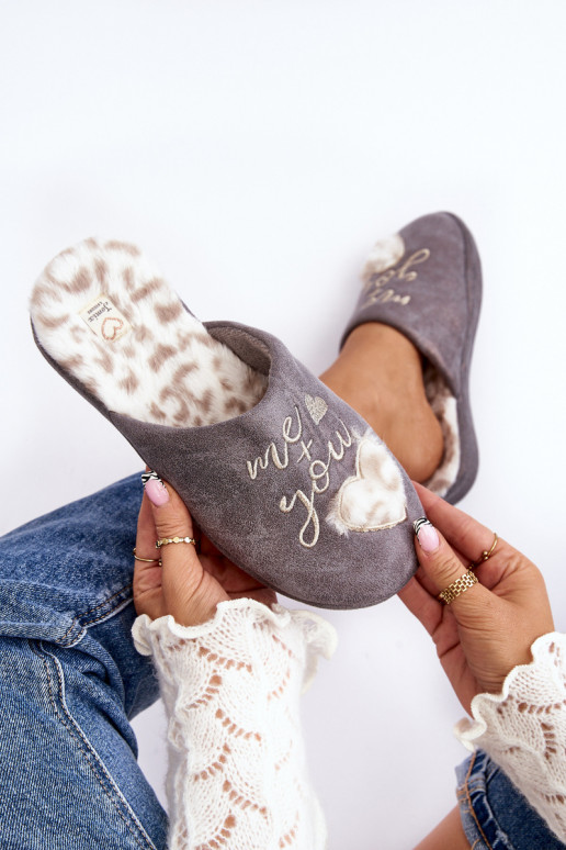 s leskom Papuče šedá Geraja