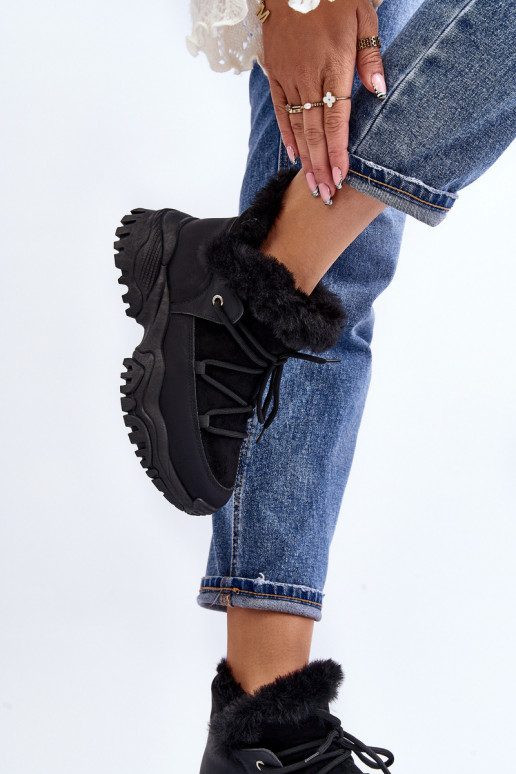 Dámske čižmy s kožušinkou v čiernej farbe Cresandi