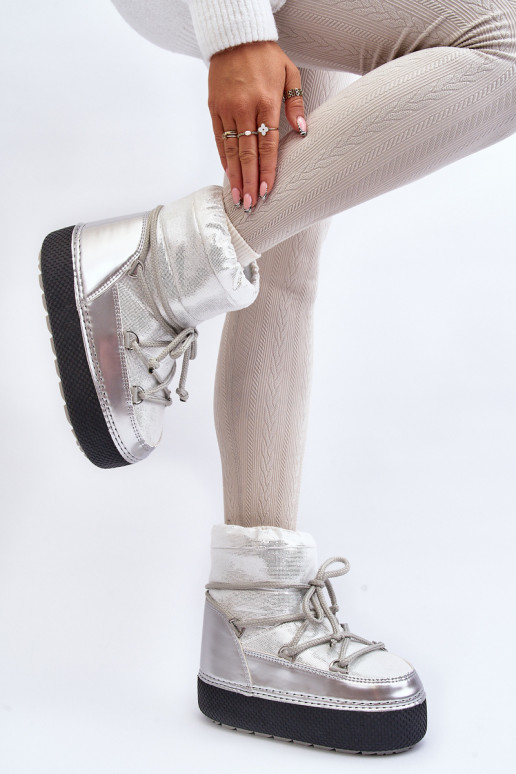 snehule so štýlovými detailmi v striebornej farbe Toolsa snehule so štýlovými detailmi v striebornej farbe Toolsa