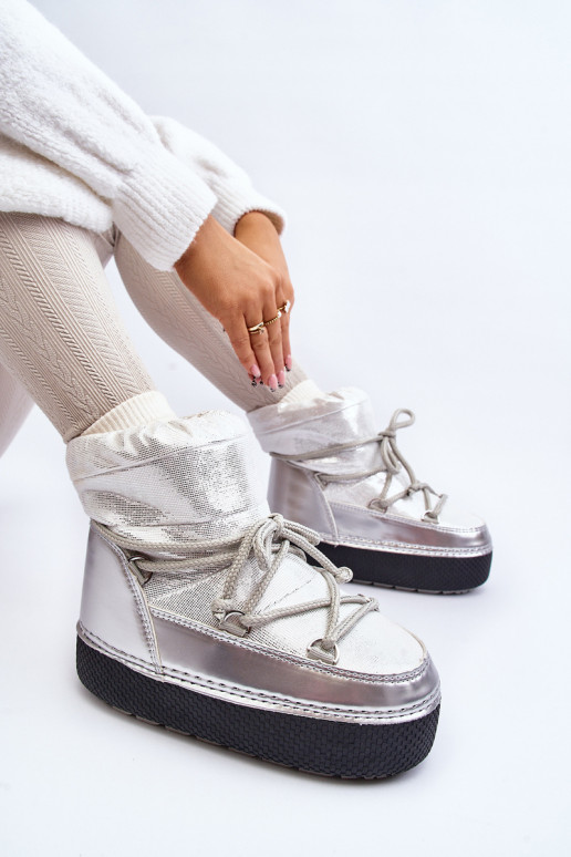 snehule so štýlovými detailmi v striebornej farbe Toolsa snehule so štýlovými detailmi v striebornej farbe Toolsa