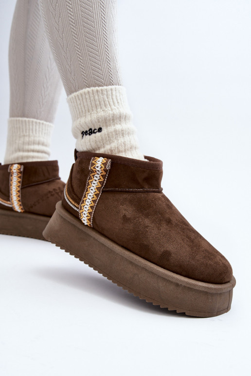 vzorované snehule na platforme v khaki farbe Udra vzorované snehule na platforme v khaki farbe Udra