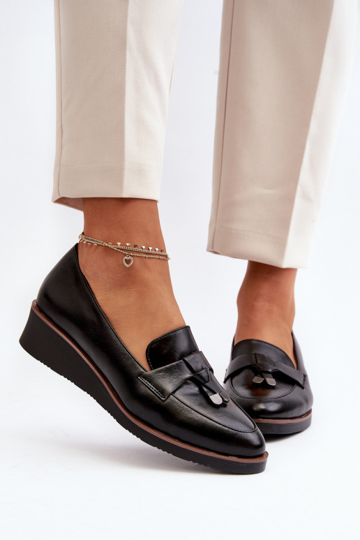 topánky s ornamentami v čiernej farbe Miliret