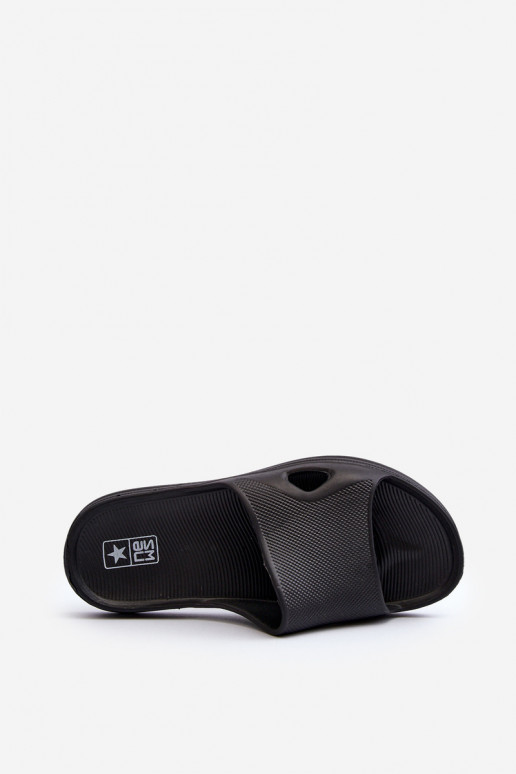 Klasický model Dámske papuče v čiernej farbe Juniria Klasický model Dámske papuče v čiernej farbe Juniria