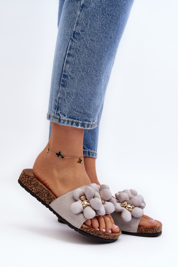 Dámske papuče s krásnymi detailmi v šedej farbe Bunlia 2