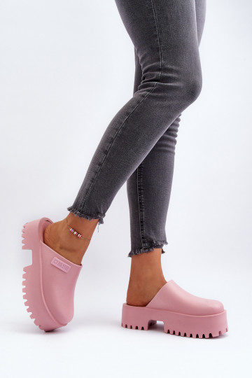 Papuče s módnou masívnou podrážkou Big Star NN274020 ružovej farby