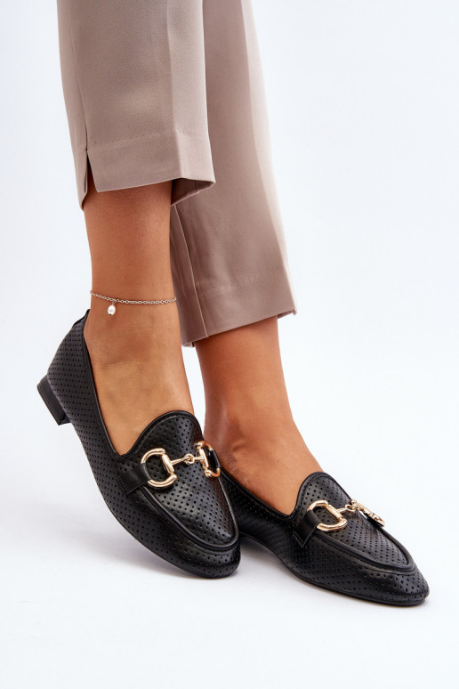 dámske mokasíny na širokých podpätkoch s ornamentami v čiernej farbe Iluvana