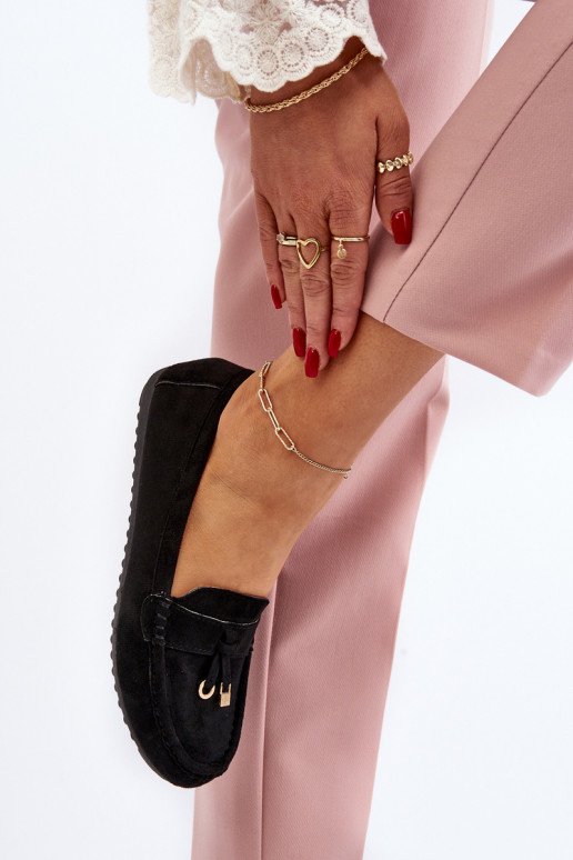 vyrobené zo semišu Klasický model Mokasíny čiernej farby Ontala vyrobené zo semišu Klasický model Mokasíny čiernej farby Ontala