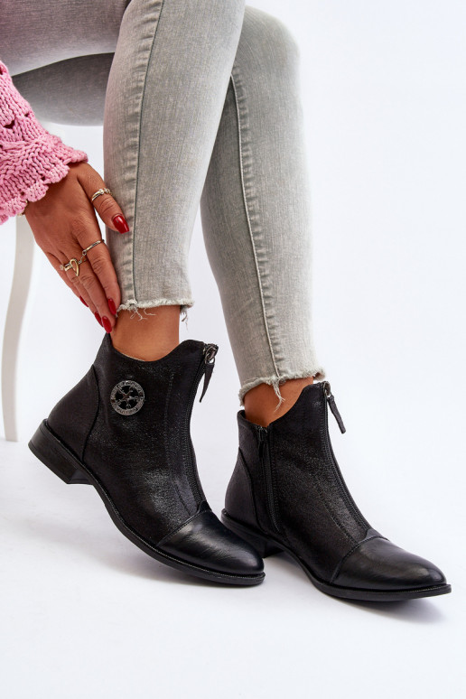 Čižmy na širokých podpätkoch so zipsom v čiernej farbe Loratie Čižmy na širokých podpätkoch so zipsom v čiernej farbe Loratie