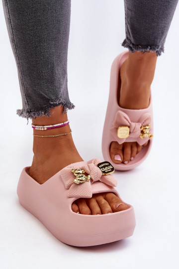 Ľahké papuče Dámske papuče so stuhami v ružovej farbe Salessa 2