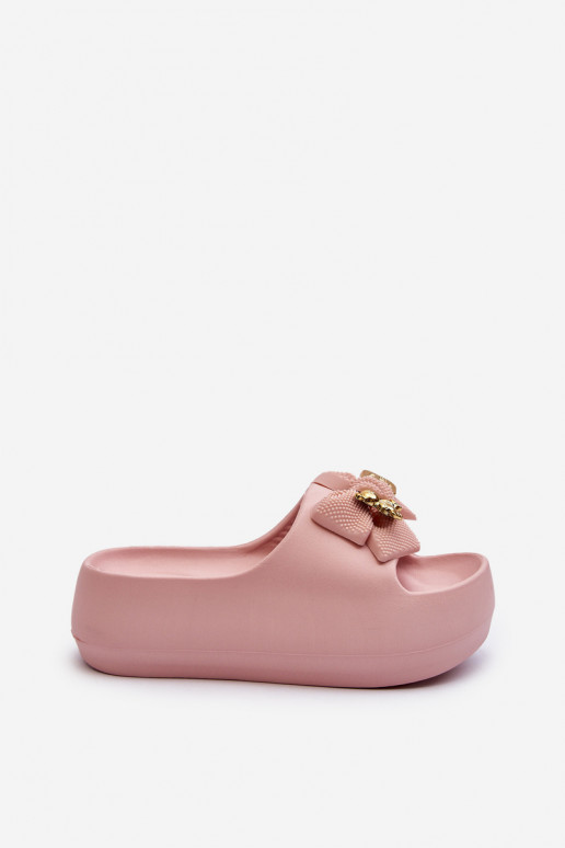 Ľahké papuče Dámske papuče so stuhami v ružovej farbe Salessa