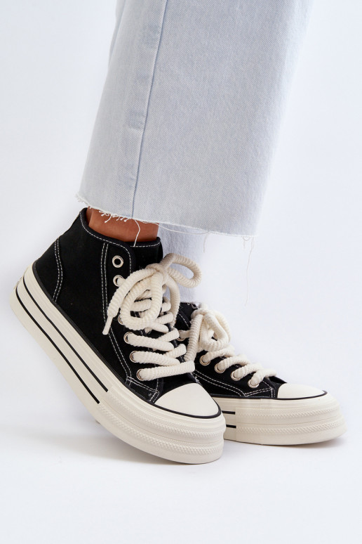 Ležérne topánky na platforme v čiernej farbe Aineri Ležérne topánky na platforme v čiernej farbe Aineri