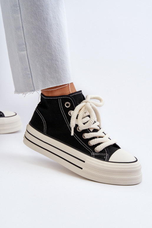 Ležérne topánky na platforme v čiernej farbe Aineri Ležérne topánky na platforme v čiernej farbe Aineri