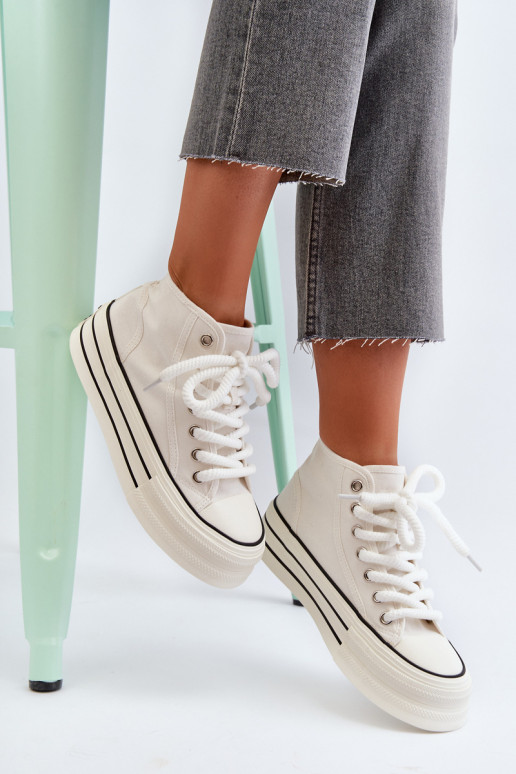 Ležérne topánky na platforme v bielej farbe Aineri Ležérne topánky na platforme v bielej farbe Aineri