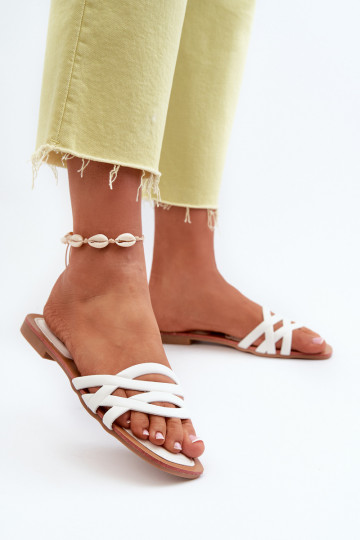 Dámske papuče Eko na širokých podpätkoch v bielej farbe Moldela 2