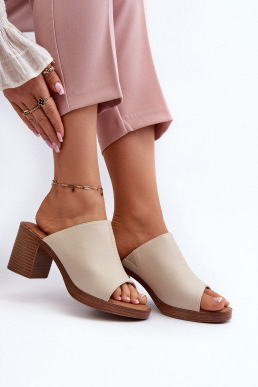 Elegantný štýl Dámske papuče na podpätku béžovej farby Varnila Elegantný štýl Dámske papuče na podpätku béžovej farby Varnila