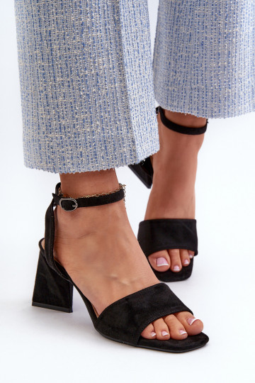 Dámske sandále na vysokom opätku z materiálu Eco Suede Black Upttima