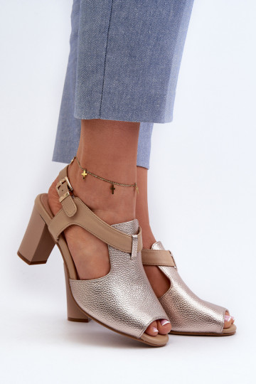 Dámske sandále na vysokom opätku z ekokože zlatej farby Queenmarie 2