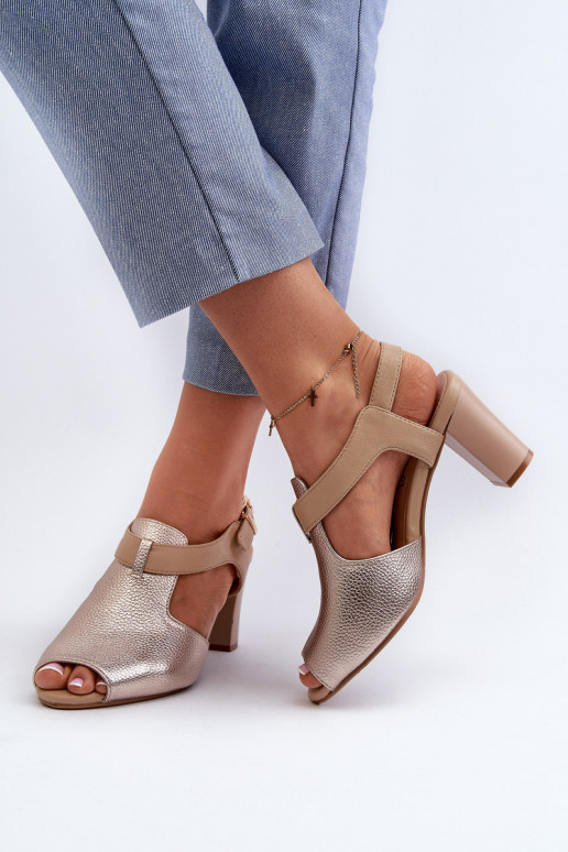 Dámske sandále na vysokom opätku z ekokože zlatej farby Queenmarie Dámske sandále na vysokom opätku z ekokože zlatej farby Queenmarie