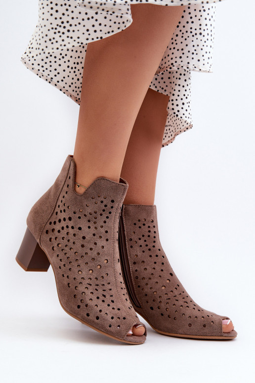 Dámske prelamované čižmy z organického semišu na vysokom podpätku s otvorenou špičkou Hnedá Halania