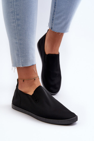 Tenisky na voľný čas Slip-On čiernej farby Lovinia