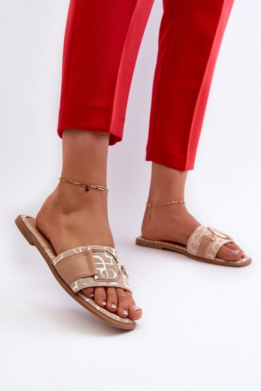 s leskom Dámske papuče s ornamentami béžová Taleci s leskom Dámske papuče s ornamentami béžová Taleci