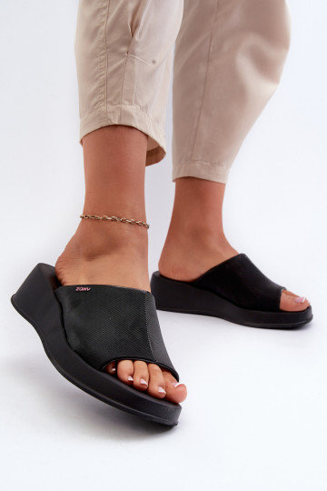 Dámske papuče LL285084 čierne