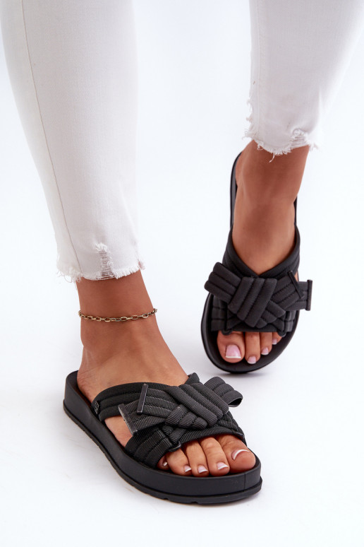 Dámske papuče LL285096 čierne Dámske papuče LL285096 čierne