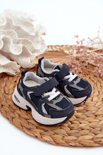 Detská športová obuv Sneakers model topánok so zapínaním v tmavo modrej farbe Rulagia