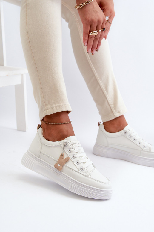 obuv na voľný čas športová obuv s platformou s ornamentami biela farba Vinceza 13613