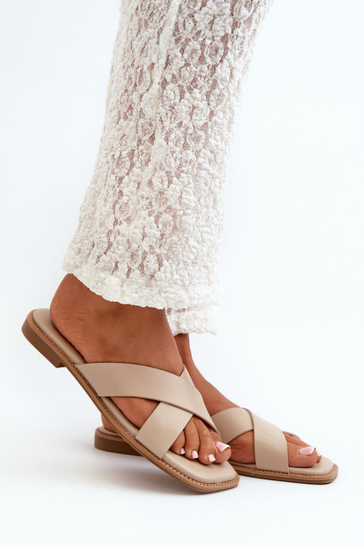 Dámske papuče na širokých podpätkoch z eko kože S.Barski KV27-002 béžová Dámske papuče na širokých podpätkoch z eko kože S.Barski KV27-002 béžová