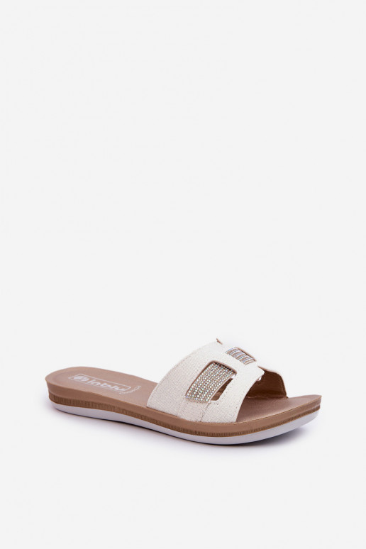 Pohodlné lesklé papuče Inblu BA000050 biele Pohodlné lesklé papuče Inblu BA000050 biele
