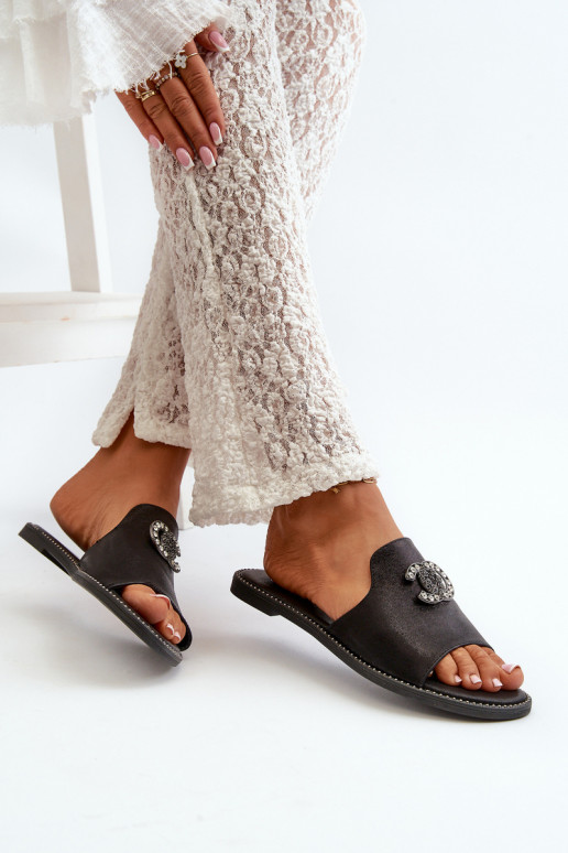 Elegantný štýl Dámske papuče s leskom s ornamentami S.Barski KV27-050 čiernej farby