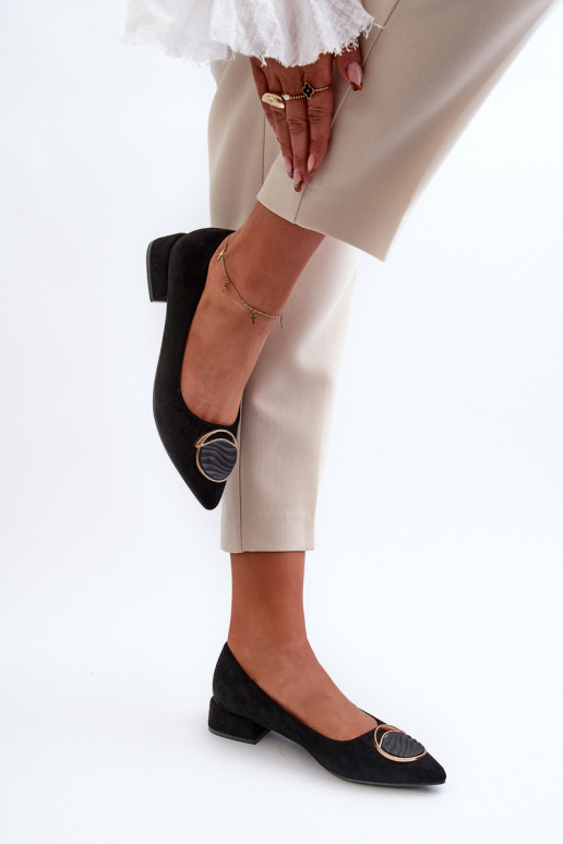 Topánky na nízkom podpätku Z vyrobené z eko-semišu S.Barski KV27-037 čiernej farby Topánky na nízkom podpätku Z vyrobené z eko-semišu S.Barski KV27-037 čiernej farby