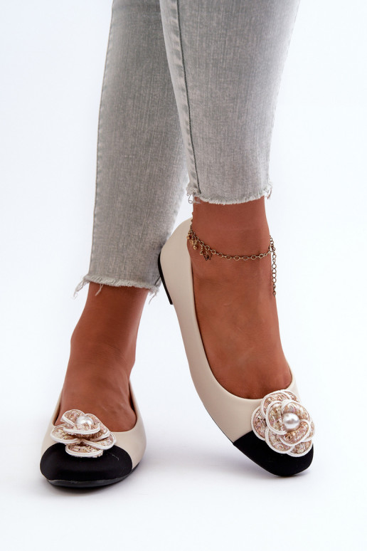 Balerínky dámska ekokoža so zdobenou béžovou Divinellou Detalem