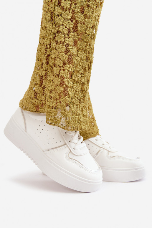 Tenisky model obuvi Dámske s platformou S Ornatem Šnurovaniem biela farba Mistra Tenisky model obuvi Dámske s platformou S Ornatem Šnurovaniem biela farba Mistra