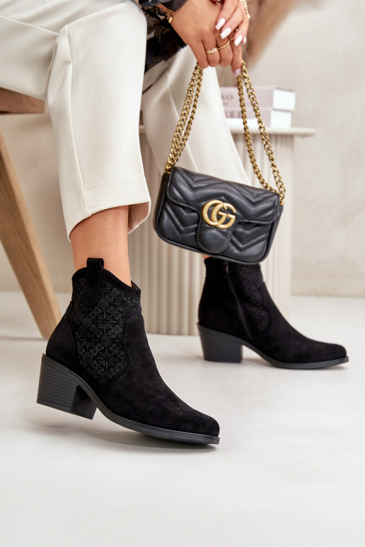 Prelamované čižmy kovbojský štýl Zapnuté Hrad z eko semišuoIne čierna S.Barski HY42-944 Prelamované čižmy kovbojský štýl Zapnuté Hrad z eko semišuoIne čierna S.Barski HY42-944