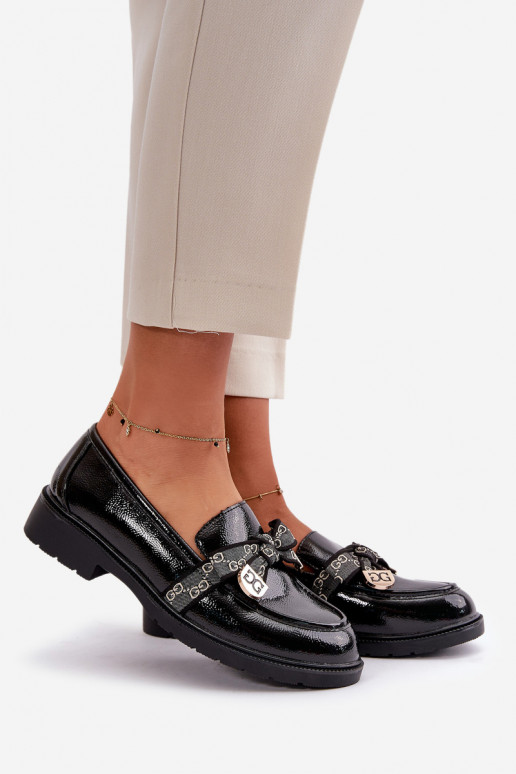 s lakovým efektom Dámske Mokasíny so stuhami S.Barski HY42-331A čierna s lakovým efektom Dámske Mokasíny so stuhami S.Barski HY42-331A čierna