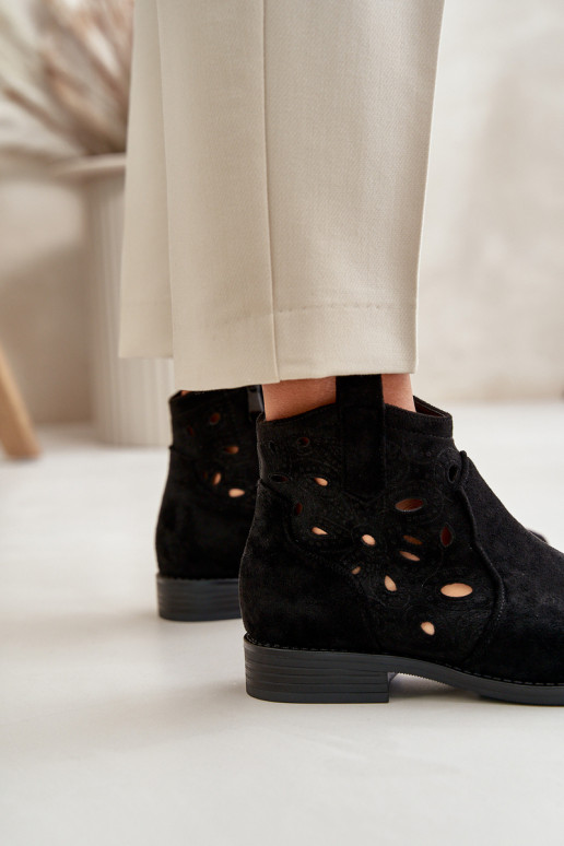 Dámske čižmy s prvkami prelamovania Zapnuté Hrad čierna S.Barski HY42-081 Dámske čižmy s prvkami prelamovania Zapnuté Hrad čierna S.Barski HY42-081