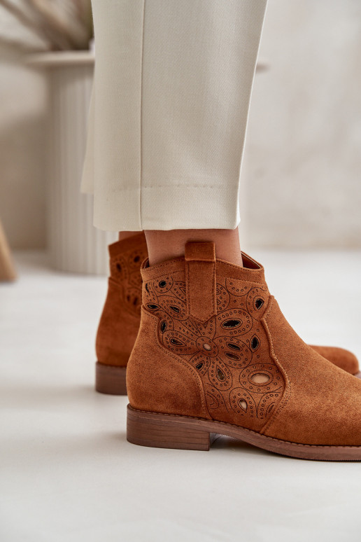 Dámske čižmy s prvkami prelamovania Zapnuté Hrad Hnedá farba S.Barski HY42-081 Dámske čižmy s prvkami prelamovania Zapnuté Hrad Hnedá farba S.Barski HY42-081