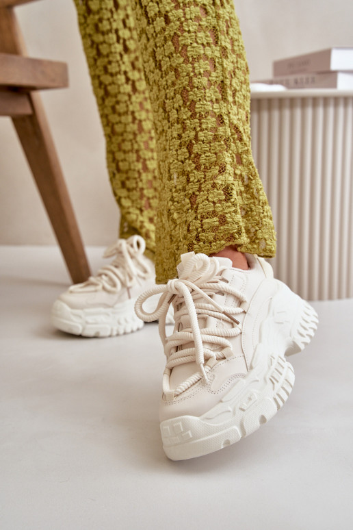 Tenisky model topánok Dámske s módnou masívnou podrážkou vo farbe ivory Nevela Tenisky model topánok Dámske s módnou masívnou podrážkou vo farbe ivory Nevela