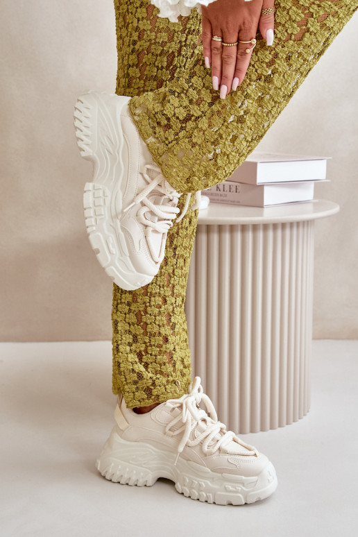 Tenisky model topánok Dámske s módnou masívnou podrážkou vo farbe ivory Nevela Tenisky model topánok Dámske s módnou masívnou podrážkou vo farbe ivory Nevela